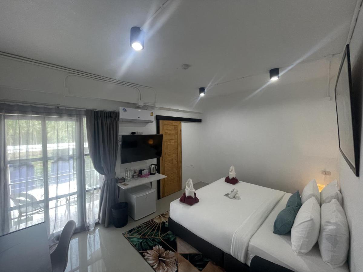 Laewan Guesthouse Baan Tai Exterior foto