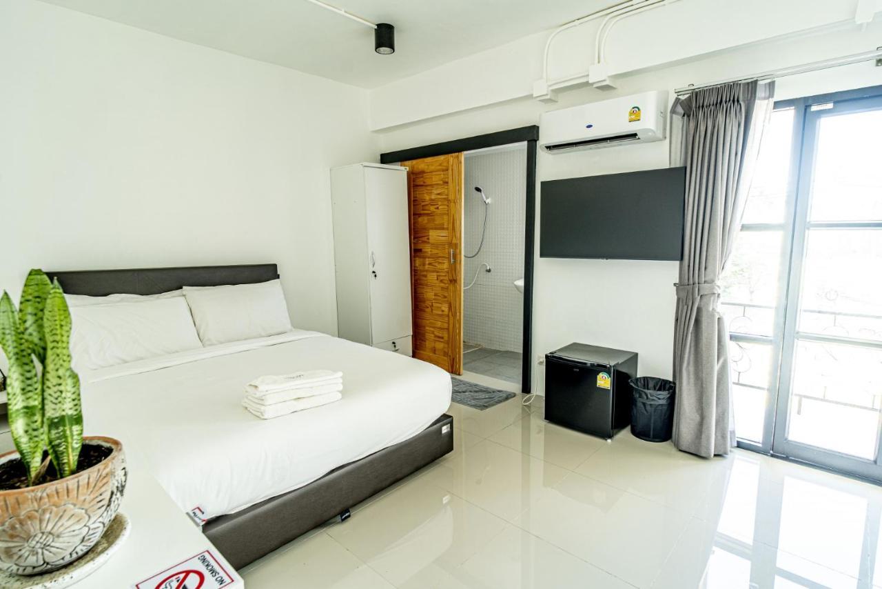 Laewan Guesthouse Baan Tai Exterior foto